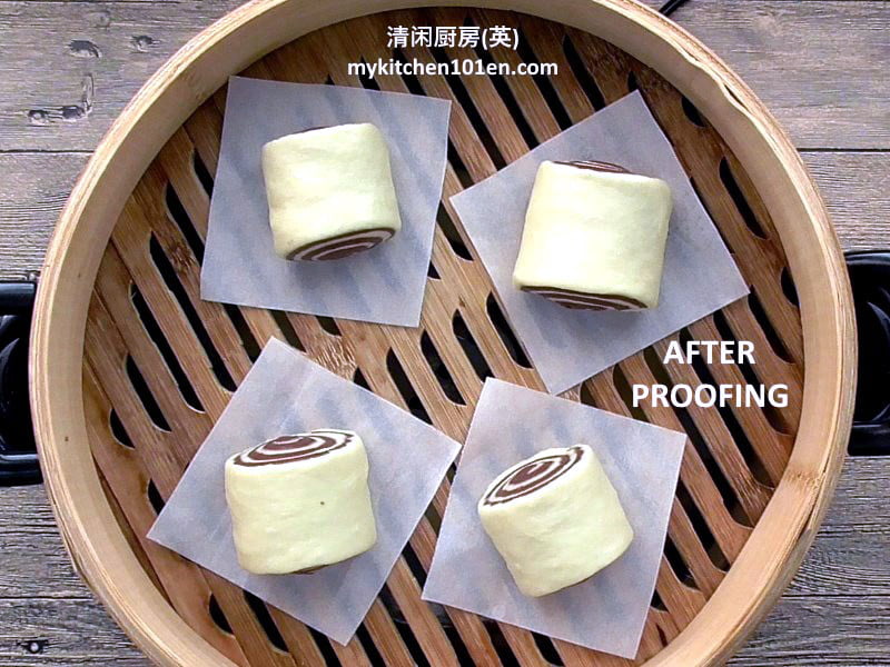 Chocolate Spiral Mantou (Steamed Oriental/Chinese Bun) | MyKitchen101en.com