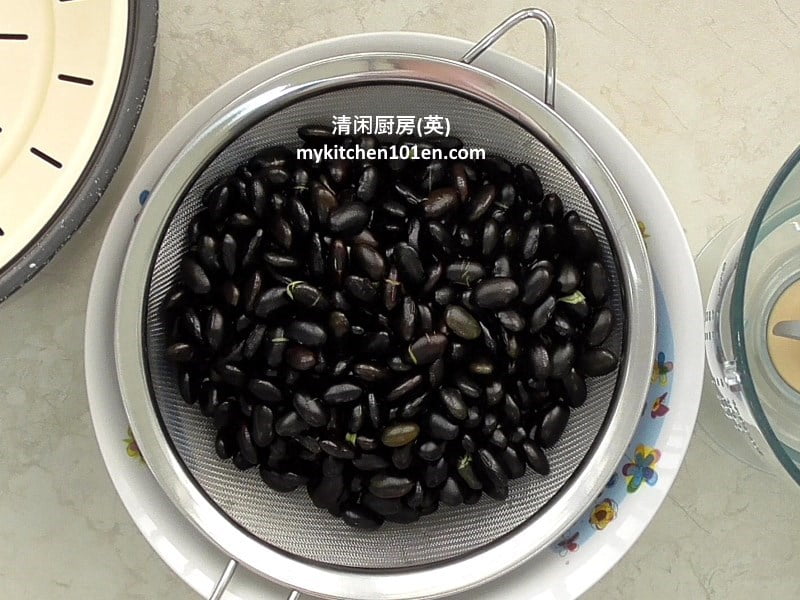 black-soybean-milk1