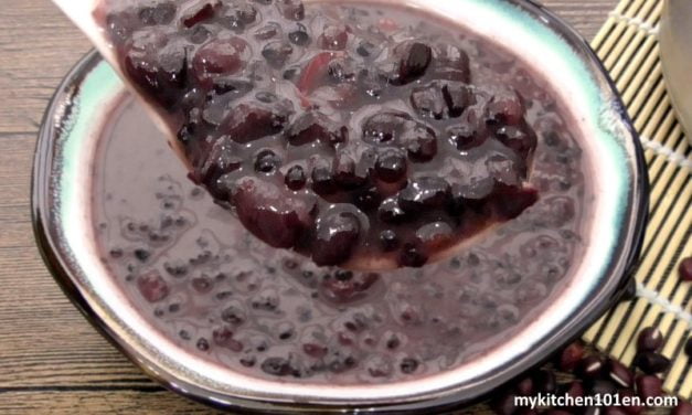 Red Bean Black Glutinous Rice Dessert with Coconut Milk