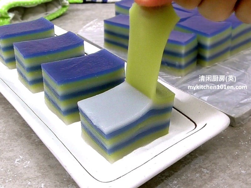 3-colour-9-layer-kuih-lapis-mykitchen101en-feature1