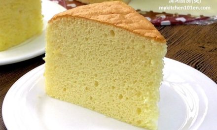 Basic Soft Vanilla Sponge Cake