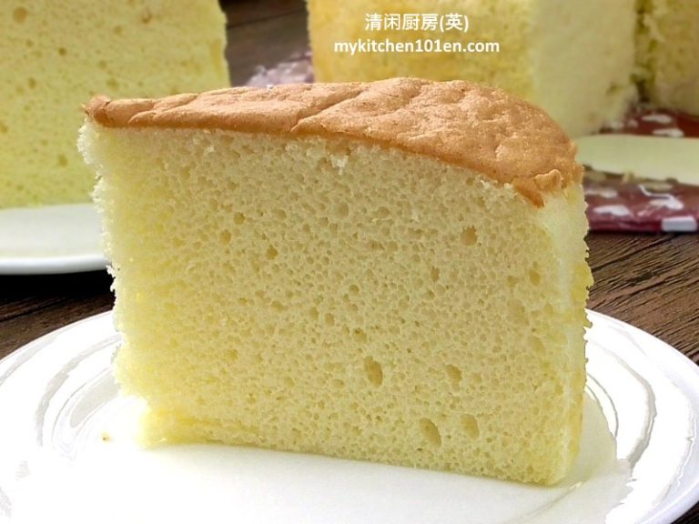 Basic Vanilla Sponge Cake | MyKitchen101en.com