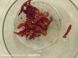 Asam Pedas (Spicy Tamarind Fish) Dried Chilli