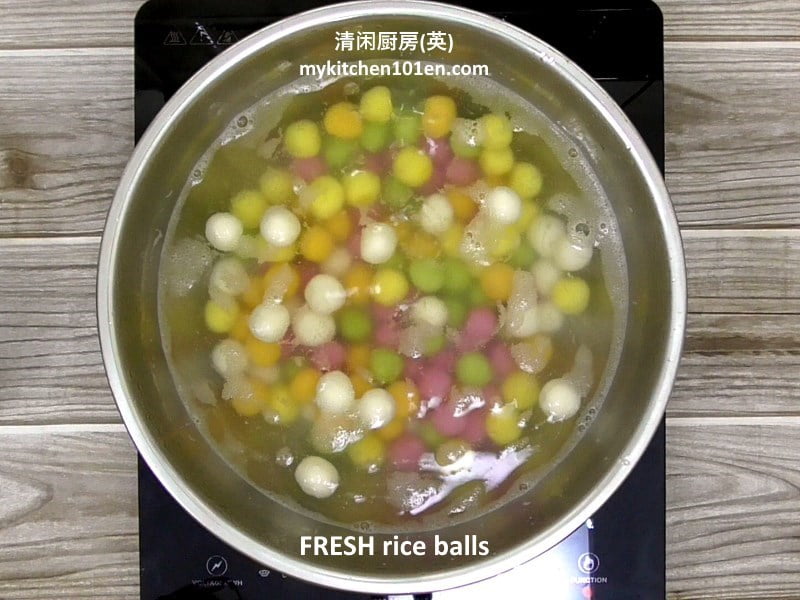 natural-5-colour-glutinous-rice-balls-cooking1