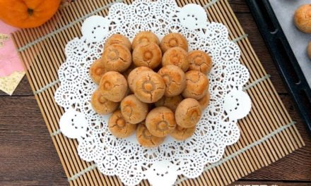 Traditional Chinese Peanut Cookies