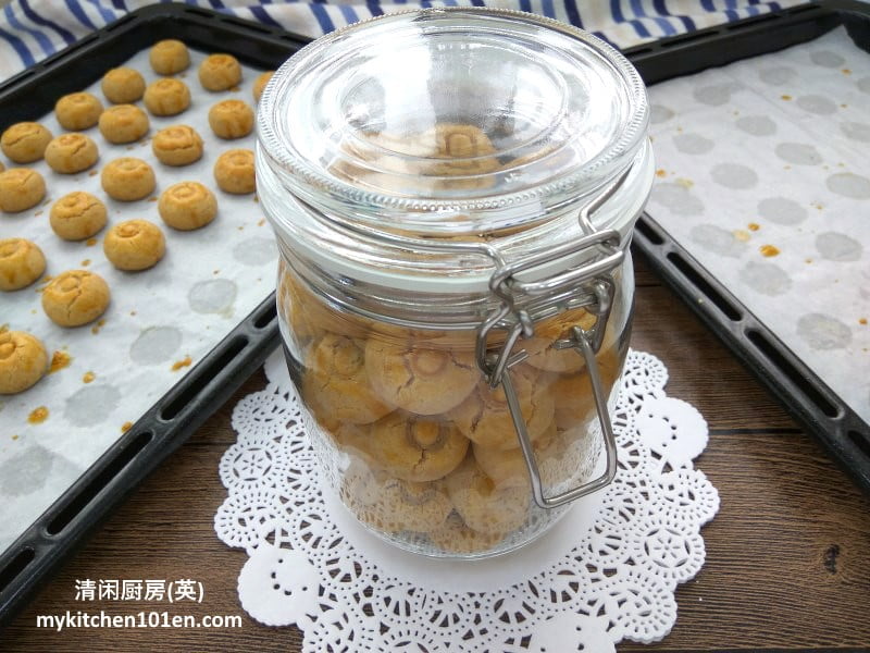 Macau Mung Bean Almond Cookies : Shiokman Recipes