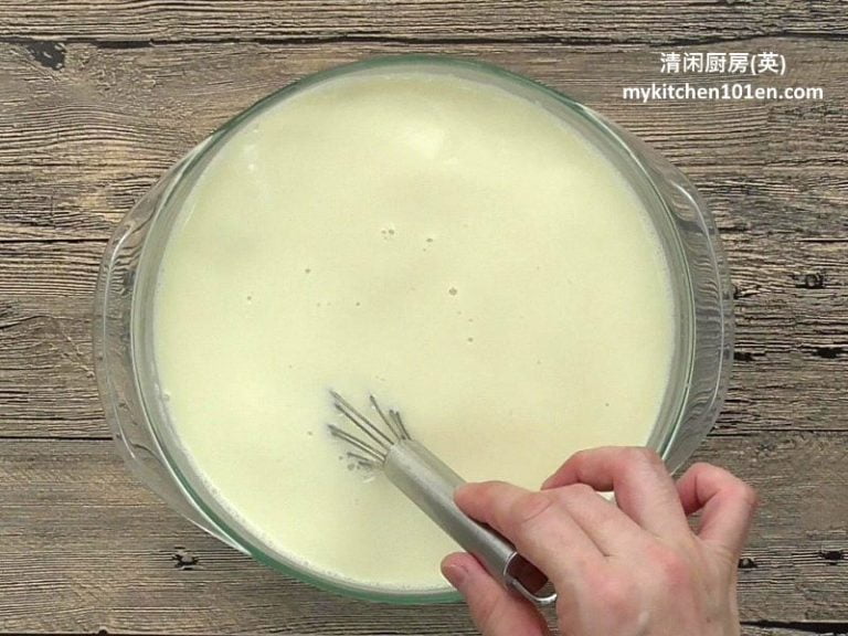 Smooth Chilled Tau Fu Fa (Soy Pudding without Gypsum Powder