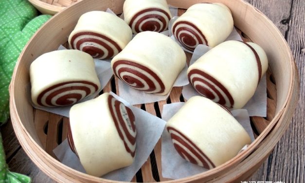 Beautiful Chocolate Spiral Mantou (Steamed Chinese Bun)