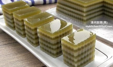 Matcha (Japanese Green Tea) Coconut Milk Layered Agar-Agar