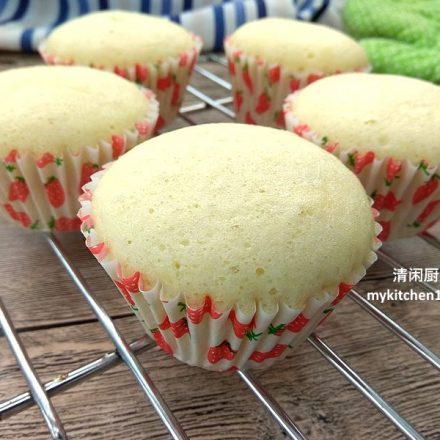 egg sponge cakes/ ji dan gao