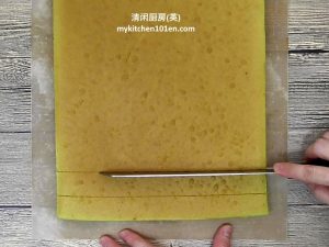 Matcha (Japanese Green Tea) Swiss Roll Cake