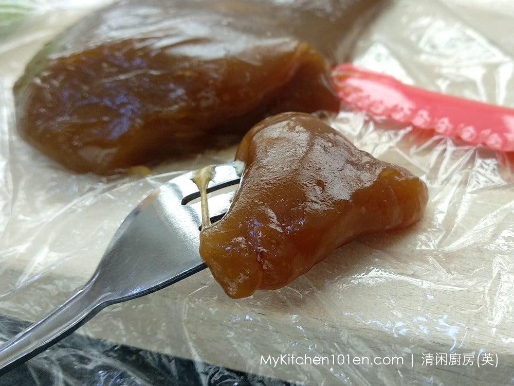 Homemade Palm Sugar Glutinous Rice Cake Dodol Sweet And Chewy Mykitchen101en Com