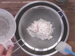Traditional White Sugar Rice Cake