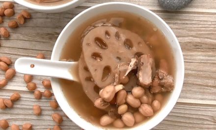 Lotus Root Peanut Soup with Pork Rib – Super Easy Soup Recipe