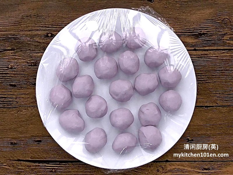 Purple Sweet Potato Angku Kuih (Savoury Mung Bean Paste 