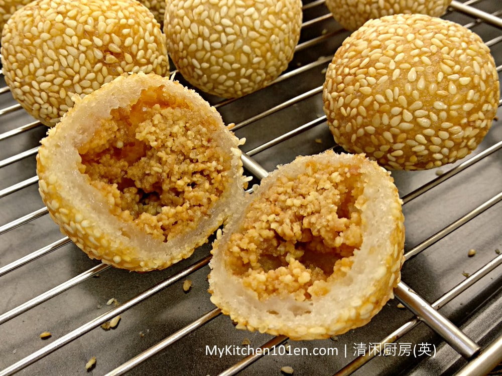 How to Make the Popular Crispy Fried Sesame Ball How to Make the Popular Crispy Fried Sesame Ball