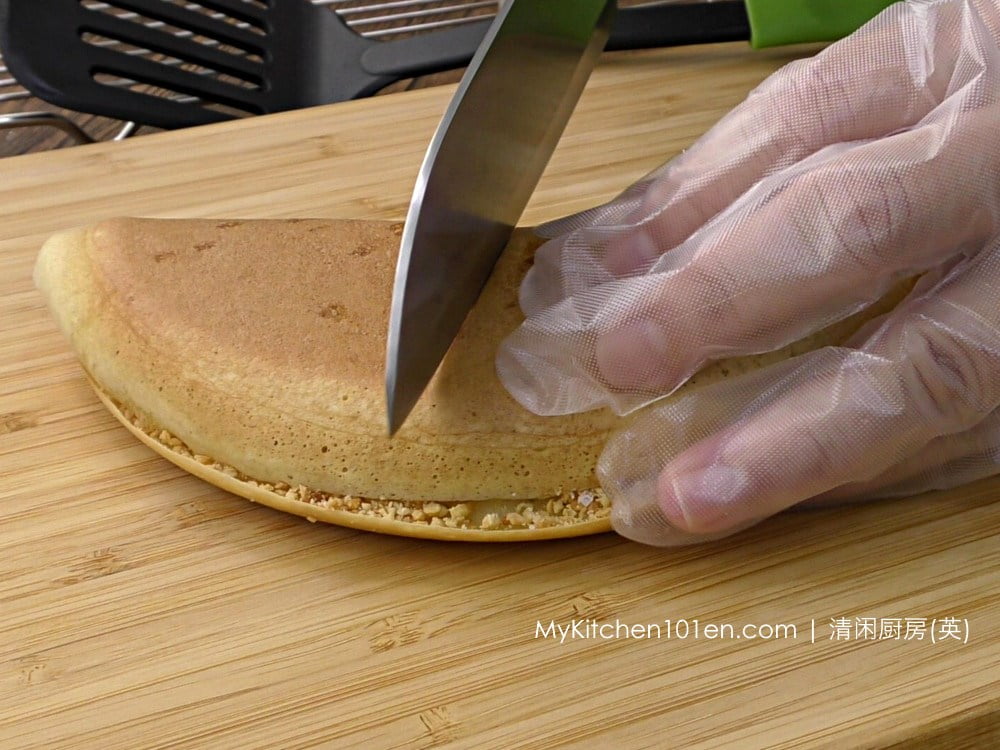 Peanut Pancake (Apam Balik, Martabak Manis)