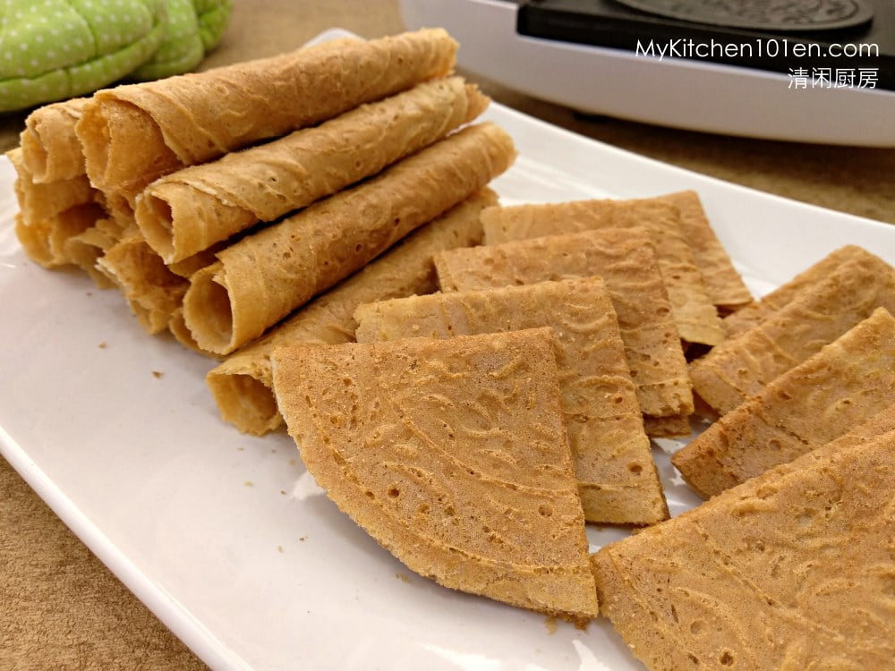 Homemade Kuih Kapit (Love Letters Biscuit)