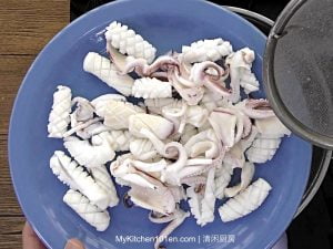 Spicy Sambal Squid