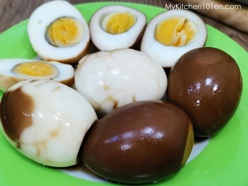 Chinese Tea Eggs (w/ Soft and Hard Boiled Eggs, 茶叶蛋) - Omnivore's Cookbook