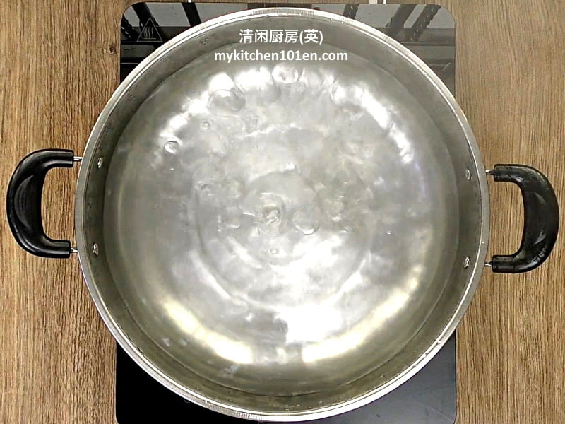 vegetarian banana huat kuih no egg