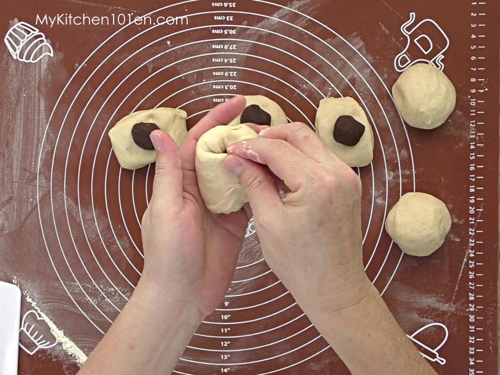 Red Bean Fried Savory Dough