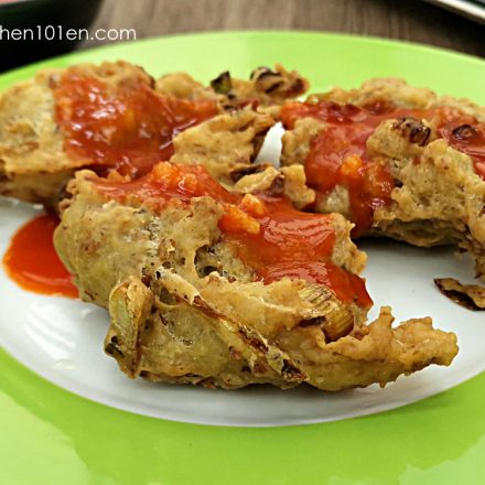 Anchovies fritters (Cucur Ikan Bilis)
