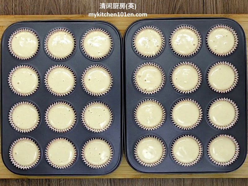 Traditional Baked Egg Sponge Cakes