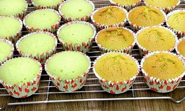 Yummy Pandan Egg Sponge Cakes (Pandan Ji Dan Gao): Steamed or Baked