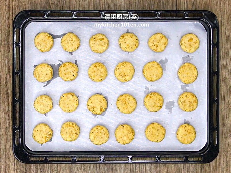 Cornflakes Salted Egg Yolk Cookies