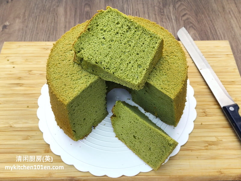 Matcha (Japanese Green Tea) Chiffon Cake