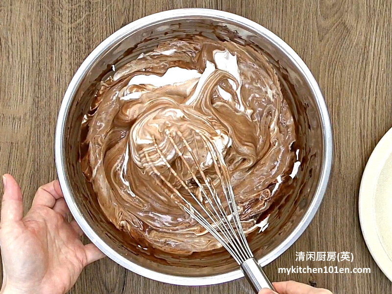 Chocolate Chiffon Cake