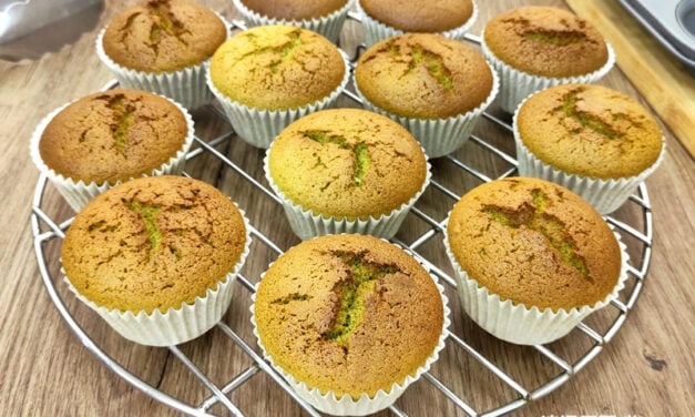 Easy Baked Matcha Cupcakes (Matcha Egg Sponge Cakes) for Matcha Lovers