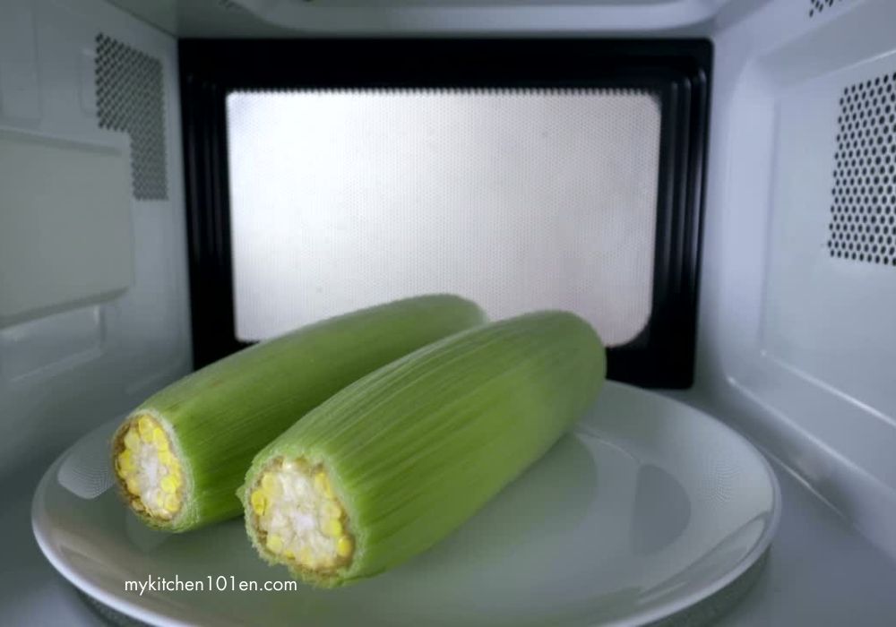 How To Cook Corn Cob In Microwave   Corn Cob In Microwave 2 