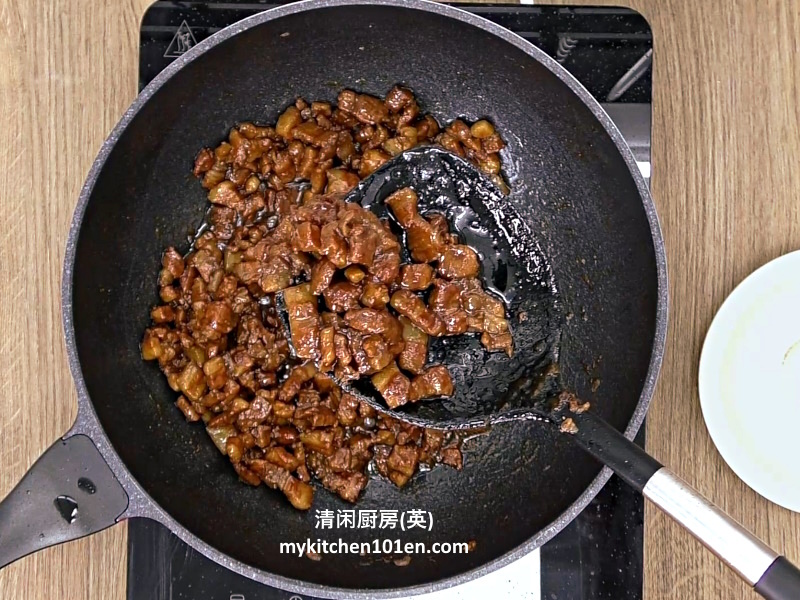 Stir-Fry Red Bean Curd Pork Belly