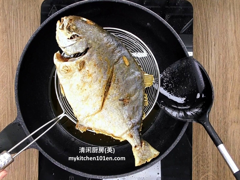 Simple Home-Cooked Delight: Ginger Shallot Soy Sauce Fish ...